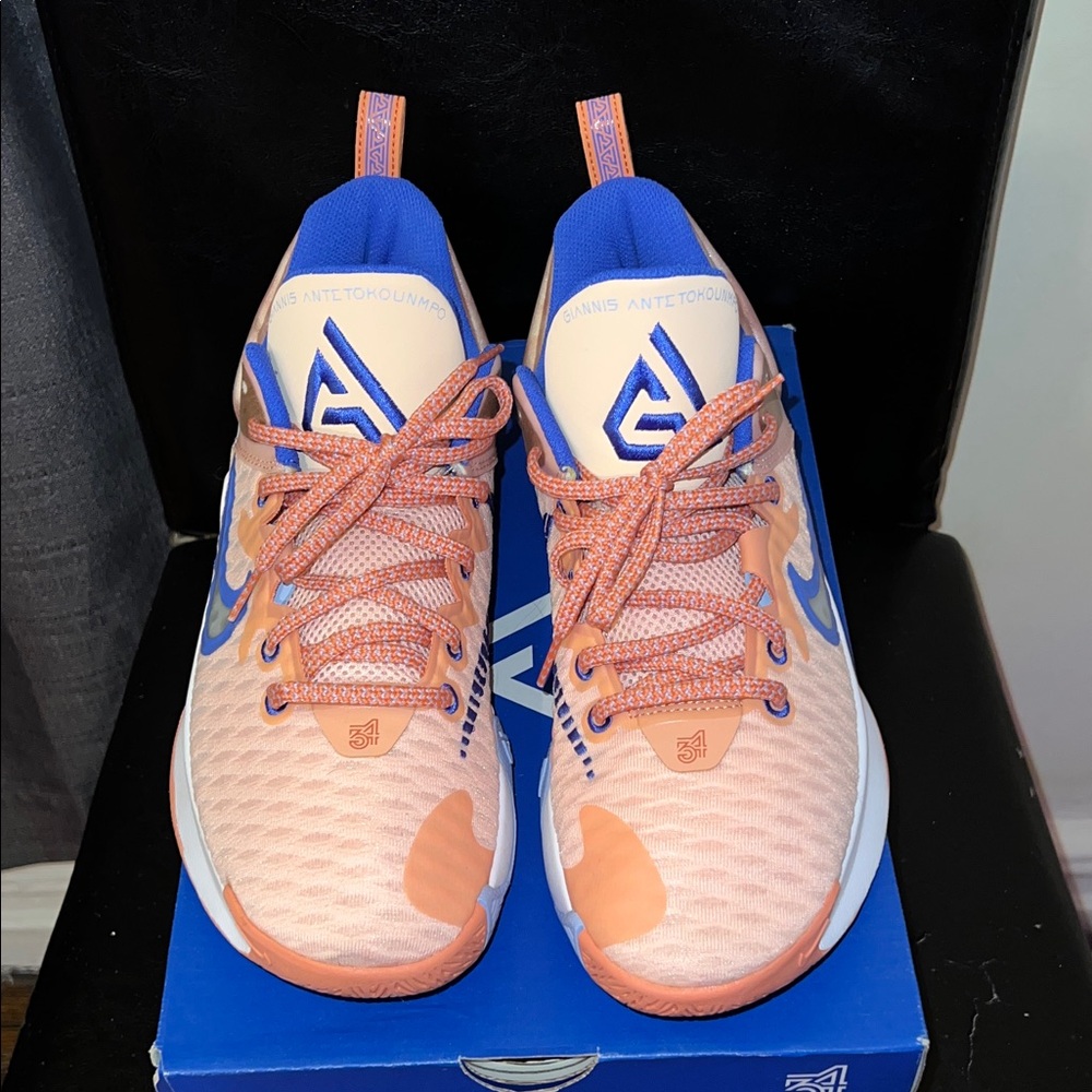 Nike men’s Giannis immortality basketball sneaker